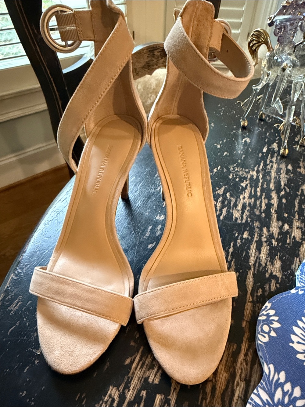 Banana Republic Blush Suede Ankle-Strap Stiletto Heels 8 1/2